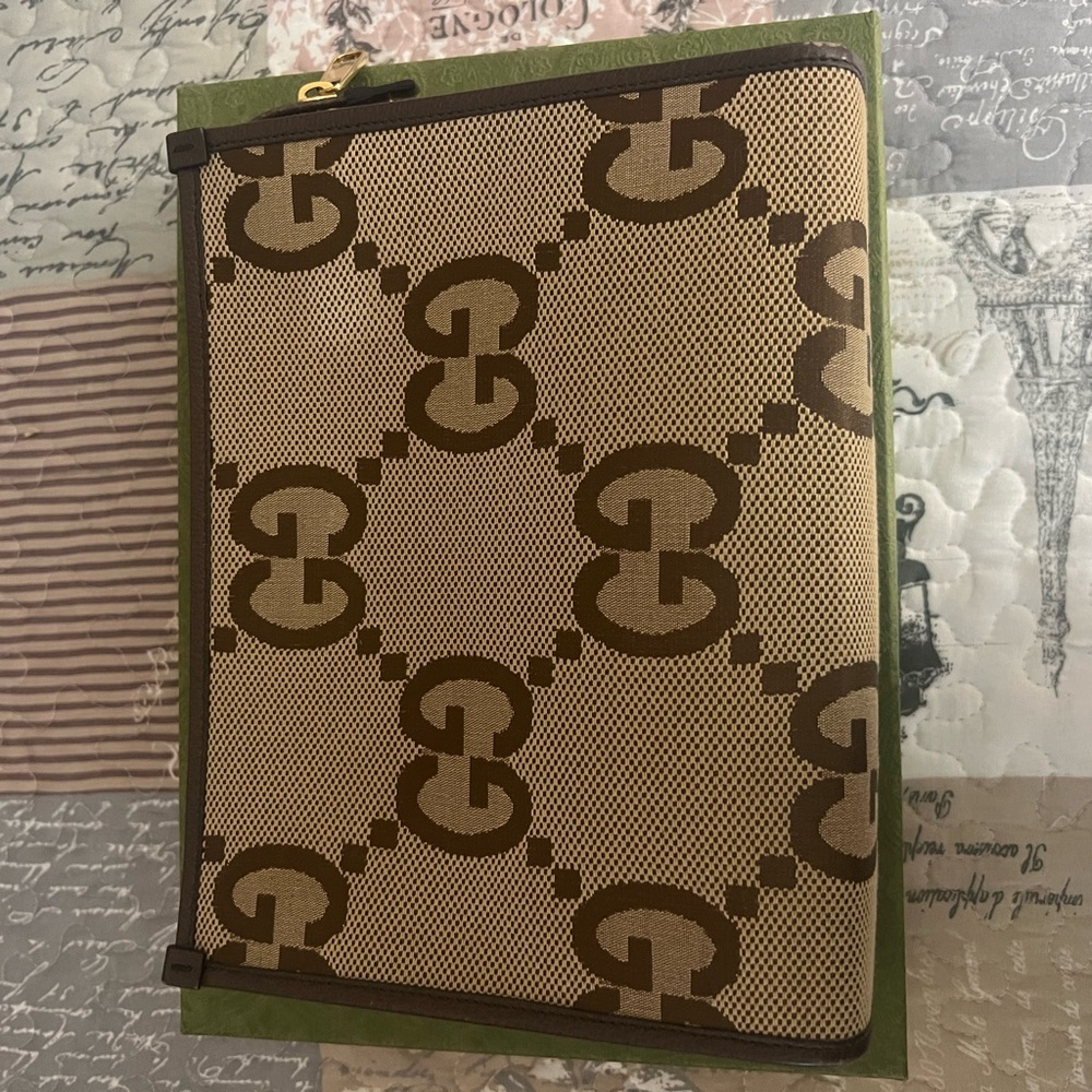 Gucci Beige and Brown GG Canvas Pouch - Picture 8 of 11